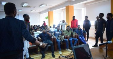 Stire din Cultură-Educație : Scandal la Universitatea Maritimă. Studenții nigerieni au bătut cu pumnul în masă!