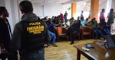 Scandal la Universitatea Maritimă. Studenții nigerieni au bătut cu pumnul în masă! - 9