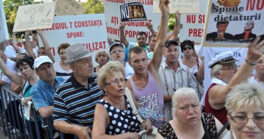 "Băsescu a învățat, nu a plagiat!" - 8
