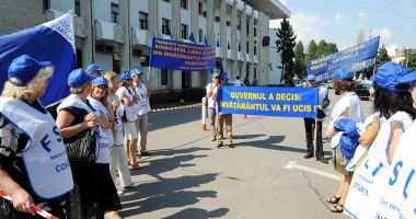 Stire din Cultură-Educație : Dascălii constănțeni, amenințați de un nou val de disponibilizări?!