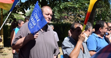 Foto - Video. Protest de amploare al sindicaliștilor RATC. Se cere schimbarea conducerii - 6