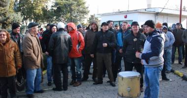 Galerie foto. Protestul angajaților din Oil Terminal a dus la demiterea consiliului de administrație - 8