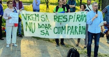 Stire din Politică-Administrație : USR nu se lasă și organizează un nou protest pentru salvarea parcului Tăbăcăriei