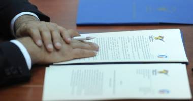 Stire din Politică-Administrație : Proiect pilot la Constanța. PNȚCD, PRU și PND vor semna un protocol de colaborare