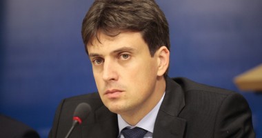 Stire din Politică-Administrație : PSD, liste comune cu UNPR și PC la europarlamentare