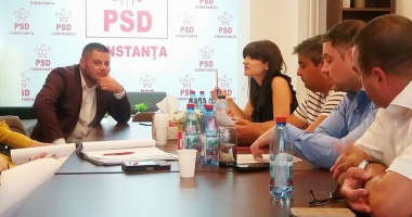 Stire din Politică-Administrație : Vârstnicii din cămine, în atenția deputaților PSD Constanța