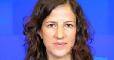 Stire din Politică-Administrație : "Liberalii nu folosesc fonduri europene pentru a-i ajuta pe elevii cu acces limitat la educația online"