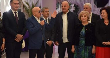 Peste 900 de membre ale PSD Constanța au sărbătorit Ziua Femeii la un restaurant din stațiunea Mamaia - 6