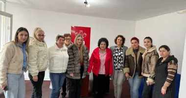 Stire din Politică-Administrație : Alegeri în PSD. Noi echipe de conducere pentru femeile din Cerchezu, Dumbrăveni și Negru Vodă