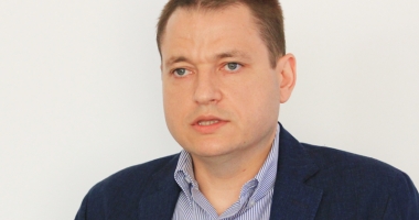 Stire din Politică-Administrație : Ministrul Mircea Dobre: "Legea turismului se va dezbate în toate regiunile țării"