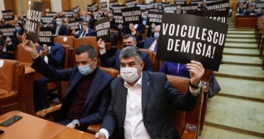 Stire din Politică-Administrație : PSD a depus a doua moțiune împotriva ministrului Vlad Voiculescu