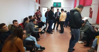 Stire din Politică-Administrație : Tinerii din PSD Constanța au donat sânge. "Vrem să organizăm mai des astfel de campanii"