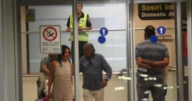 Stire din Monden : FOTO. Ilie Năstase, apariție de senzație cu noua iubită