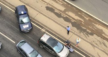 GALERIE FOTO / Bărbat înjunghiat în stradă în București - 5