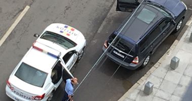 GALERIE FOTO / Bărbat înjunghiat în stradă în București - 4