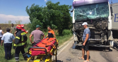 GRAV ACCIDENT RUTIER. 14 VICTIME TRANSPORTATE LA SPITAL. A fost declanșat PLANUL ROȘU - 3