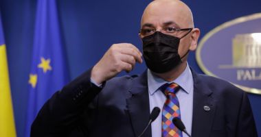 Stire din Social : Raed Arafat le cere românilor să nu mai ducă mâncare refugiaților