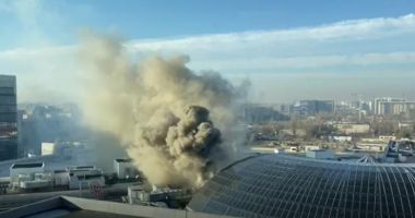 AFI Cotroceni, cuprins de flăcări! Oamenii, evacuați de urgență
