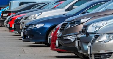 Stire din Economie : Interesul pentru autoturismele cu motoare termice a epuizat fondurile prin programul Rabla, în timp record