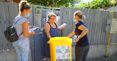 Stire din Social : Pubele pentru colectare selectivă a gunoaielor, pentru constănțenii care stau la casă