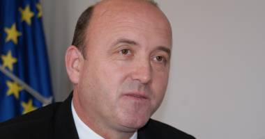 Stire din Economie : Reclamele pentru medicamente ar putea fi interzise