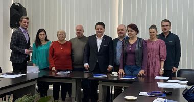 Publicul și ziariștii au botezat un velier. I-au dat frumosul nume "Speranța" - 2