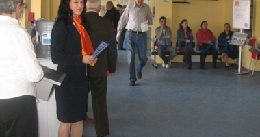 Stire din Social : Cum poți plăti factura la lumină fără să stai la coadă