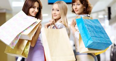 Stire din Economie : Puterea de cumpărare a salariilor românilor s-a dublat în 30 de ani