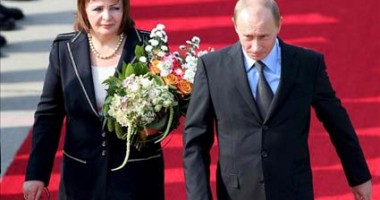 Stire din Actualitate : Președintele  Vladimir Putin  și-a anunțat divorțul