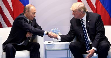 Stire din Actualitate : Trump anunță o nouă întâlnire cu Putin