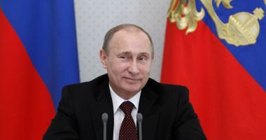 Stire din Actualitate : Putin critică extinderea NATO, dar spune că Rusia e gata să coopereze cu Alianța