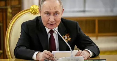 Stire din Actualitate : Rusia, deschisă dialogului cu noua conducere din Ungaria după înfrângerea lui Viktor Orbán