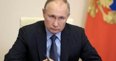 Stire din Actualitate : Deși a invadat Ucraina, Putin le spune rușilor că războiul este, de fapt, o asistență militară a regiunilor din Donbas