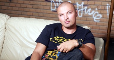Stire din Monden : Puya, lăsat în stradă de un taximetrist