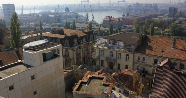 Galerie FOTO. Zona istorică a Constanței se înnoiește! Clădiri renovate, târguri și zgârie nori - 3