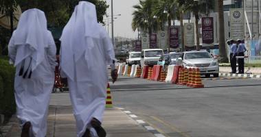 Cei 10 muncitori români arestați în Qatar au fost eliberați