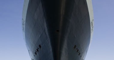 Galerie foto / Vasul Queen Mary 2 aniversează 10 ani cu un pictorial inedit cu căpitanul său - 3
