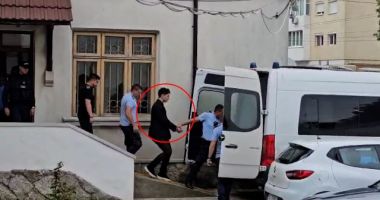 Stire din Eveniment : Judecătoria Mangalia a stabilit un nou termen în procesul lui Vlad Pascu. Răniţii în accident vor fi expertizaţi medico-legal