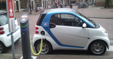 Începe programul Rabla! 6.000 de euro de la stat ca să-ți cumperi mașină electrică!