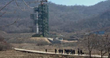 Stire din Actualitate : Declarație de război: Coreea de Nord să renunțe la lansarea rachetei dacă vrea un "viitor pașnic"