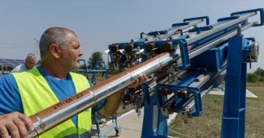 Stire din Economie : Ministrul Agriculturii spune că România va avea o rachetă performantă care aduce ploaia