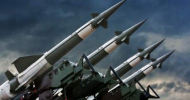 Stire din Actualitate : ALERTĂ în ASIA. Coreea de Nord a transferat încă două rachete pe coasta de est