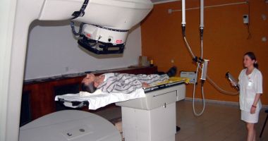 Disperarea bolnavilor de cancer, la limită. Cât trebuie să mai aștepte ca să facă radioterapie la Constanța? - 6
