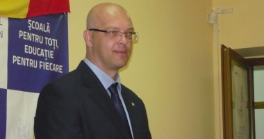 Stire din Cultură-Educație : ISJ Constanța/ "Generalul" organizează audiențe la Mangalia