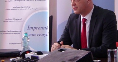 Stire din Cultură-Educație : Există corupție în școlile constănțene? Răducu Popescu așteaptă dovezi