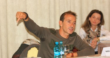 RADU MAZĂRE EXPLICĂ DE UNDE VENEA 
