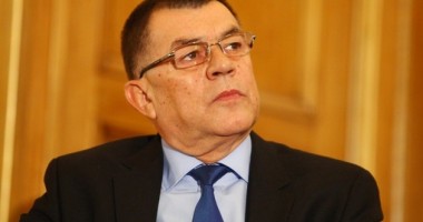 Stire din Politică-Administrație : Stroe, după eșecul misiunii de salvare: Am decis să-mi depun demisia în semn de onoare