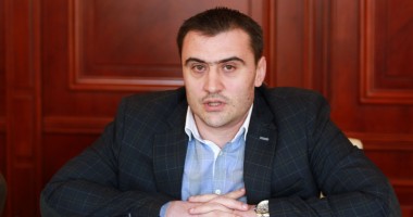 Stire din Politică-Administrație : Prefectul Radu Volcinschi a primit vizita unor profesori