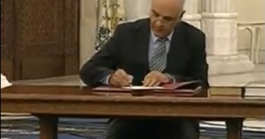 Stire din Politică-Administrație : Raed Arafat a depus jurământul de învestitură în funcția de ministru interimar al Sănătății