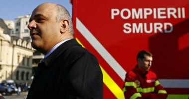 Stire din Eveniment : Raed Arafat a primit distincția de Cavaler al Ordinului Legiunii de Onoare